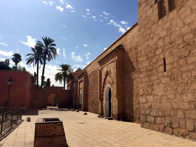 Qué ver, que hacer, donde dormir si vas a viajar a Marrakech en dos días, parada obligatoria durante nuestro viaje a Marruecos. Principales monumentos y medina de Marrakech